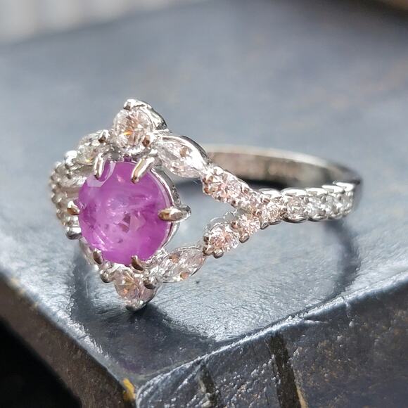 Elegant Rhodium-Plated Size 9 Ring with Simulated Amethyst and Clear Stones - Picture 8 of 12